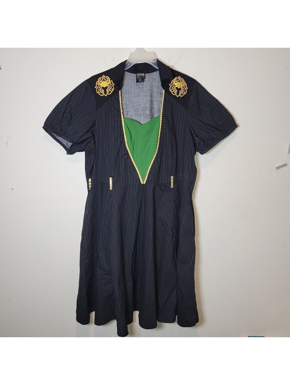 Hot topic Her Universe Marvel Loki Gold Belt Retro Dress Cosplay 24 Black